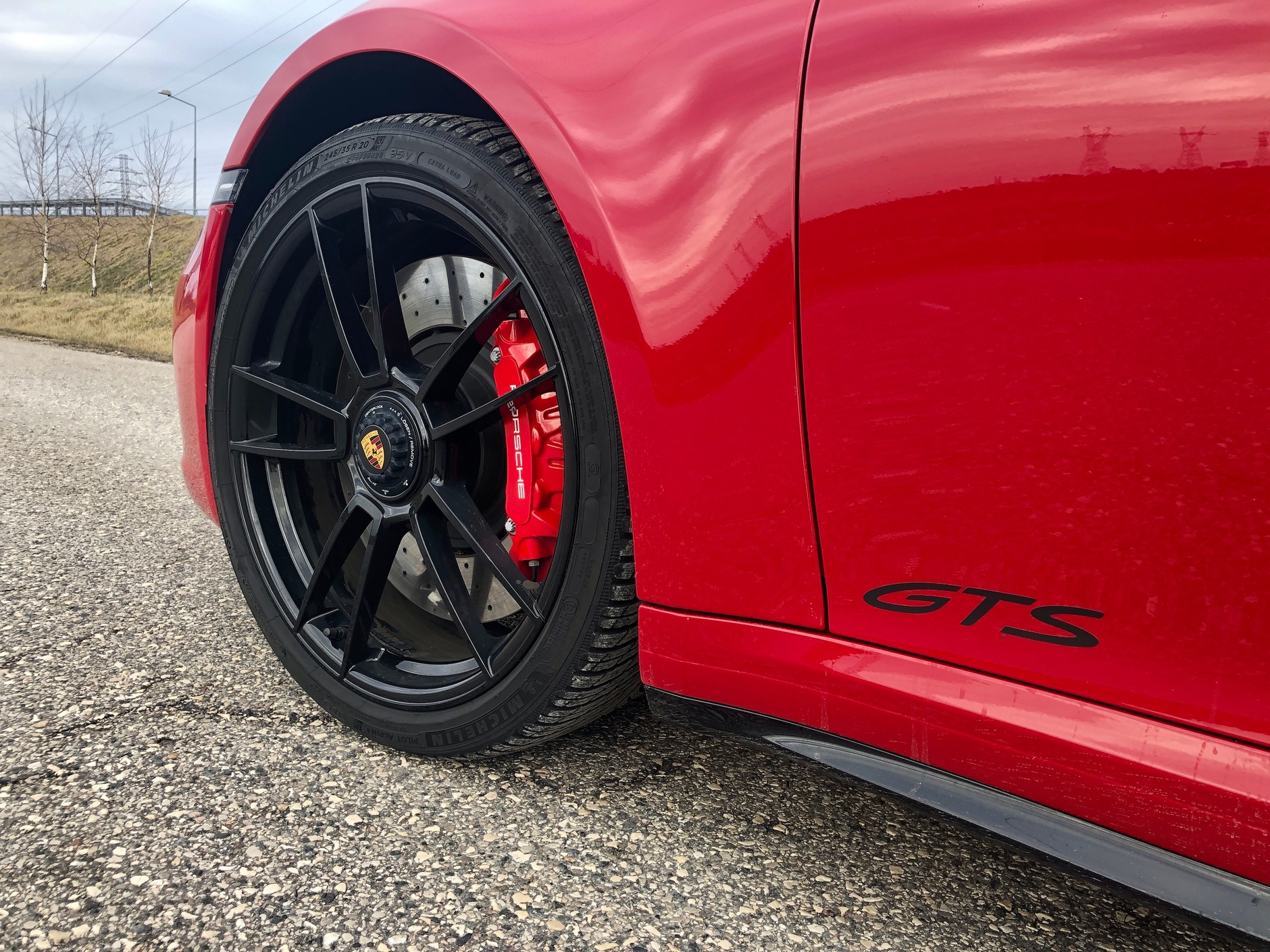 Porsche 911 Carrera GTS