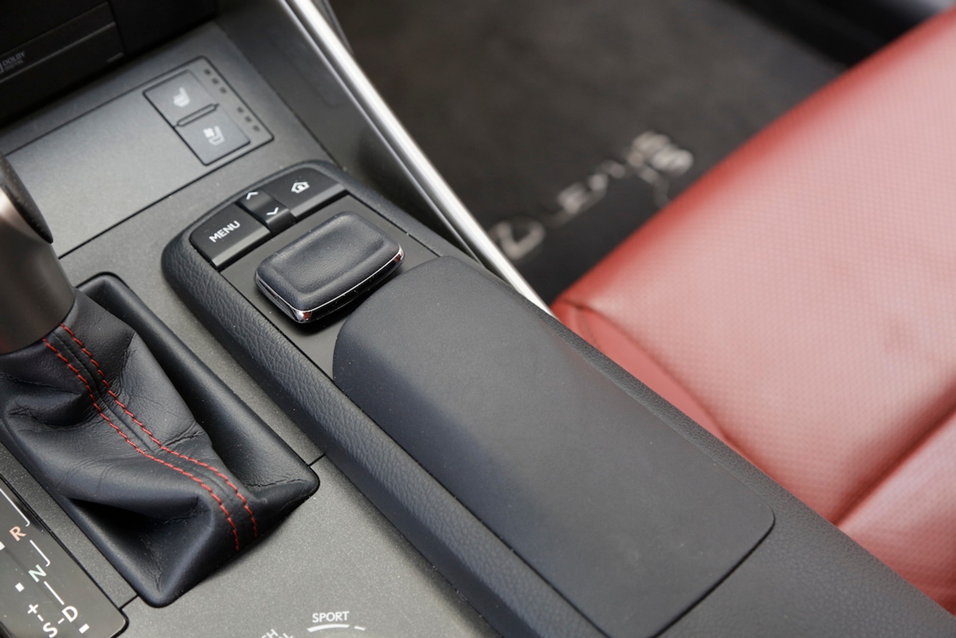 Lexus IS 300h F Sport