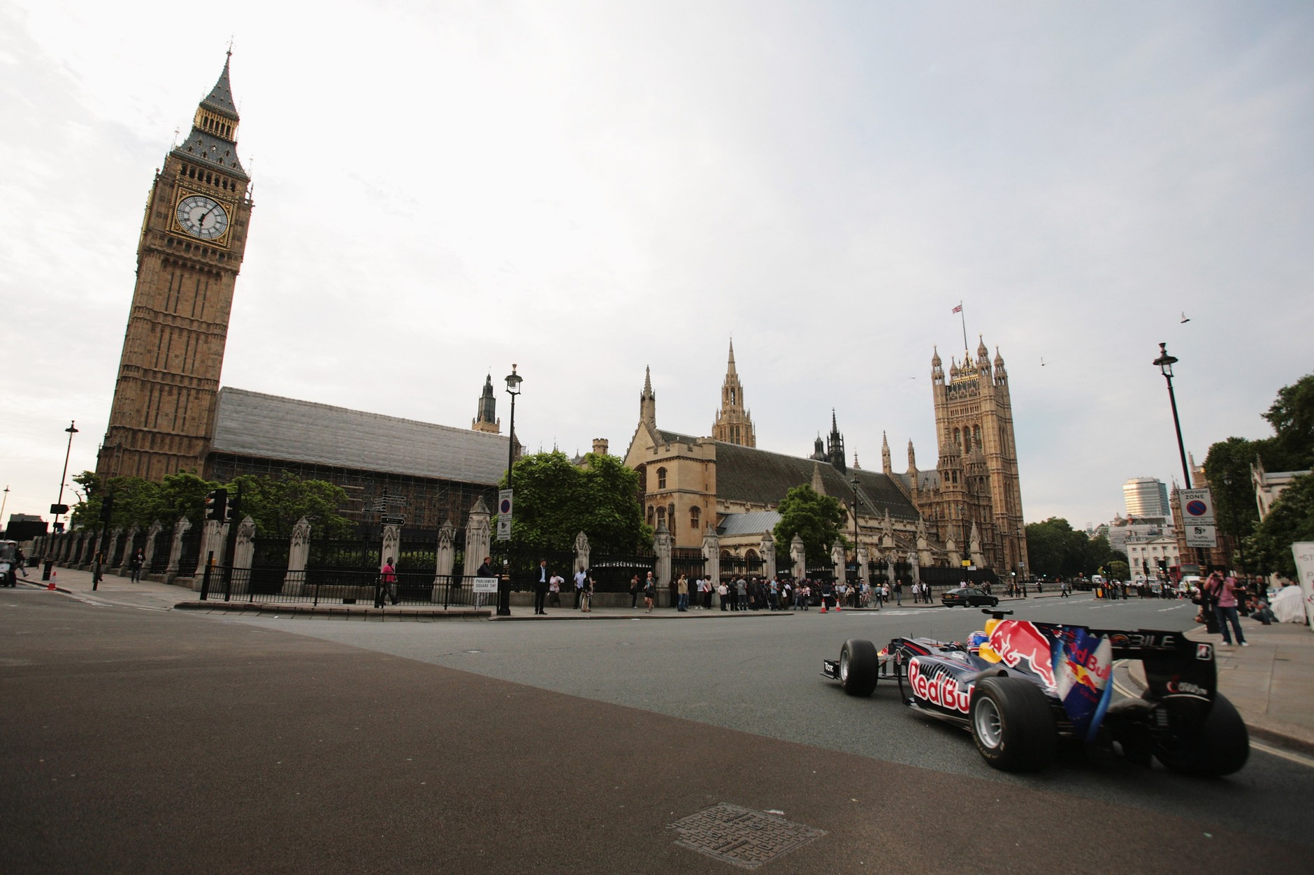 Webber wsiadł do bolidu