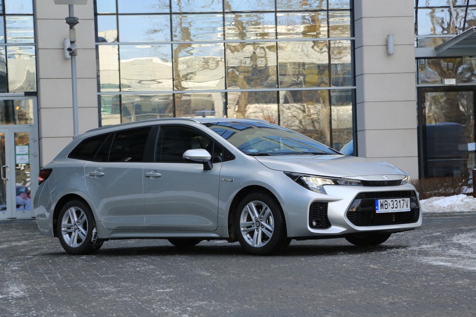 Suzuki Swace 1.8 Hybrid