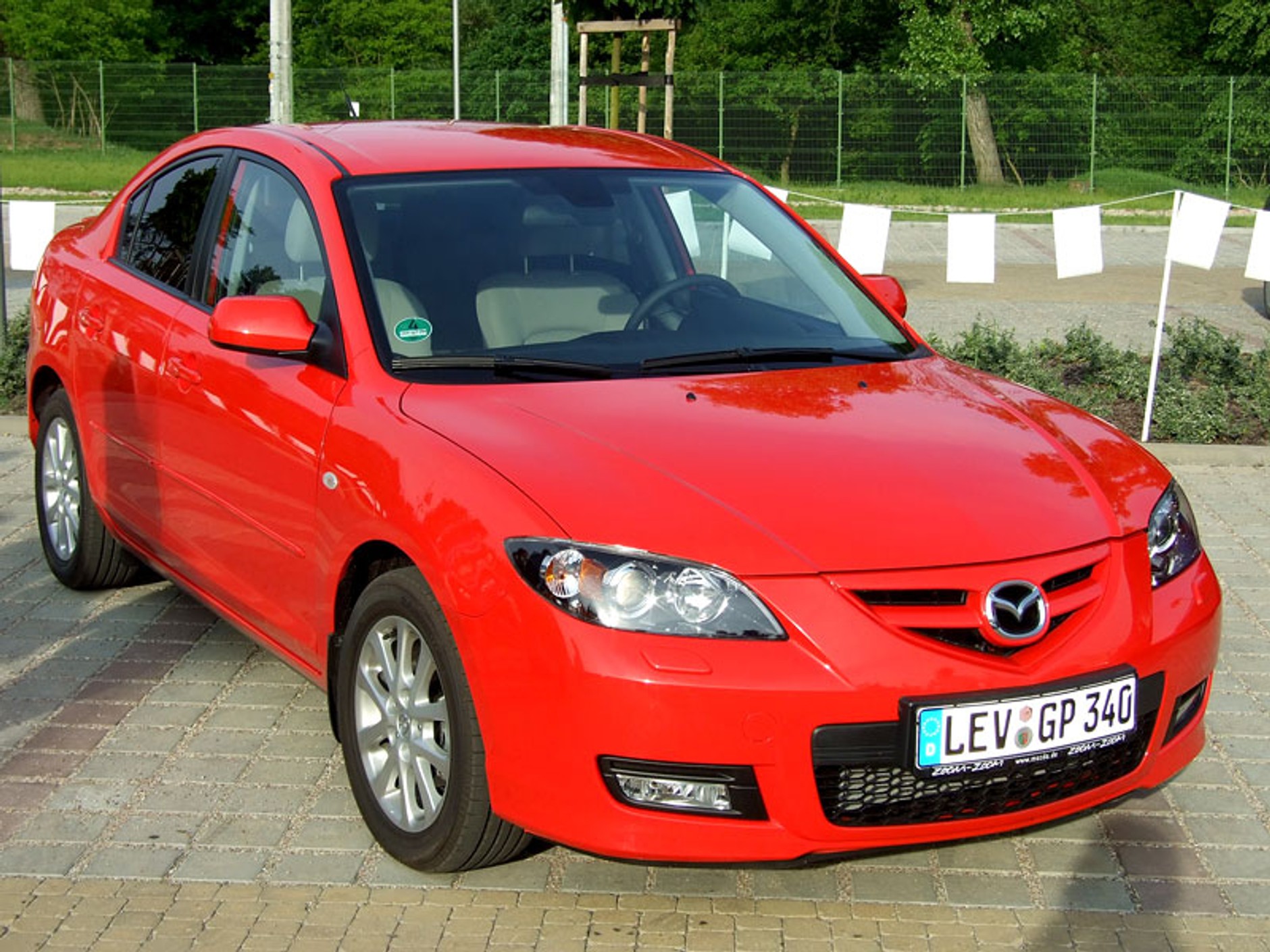 Mazda: oficjalny powrót do Polski (wideo)