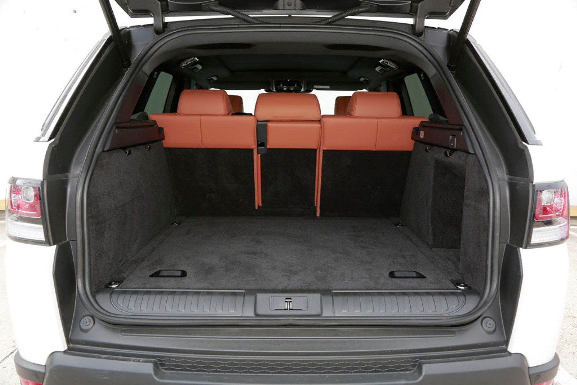 Land Rover Range Rover Sport: tak jeździ arystokracja