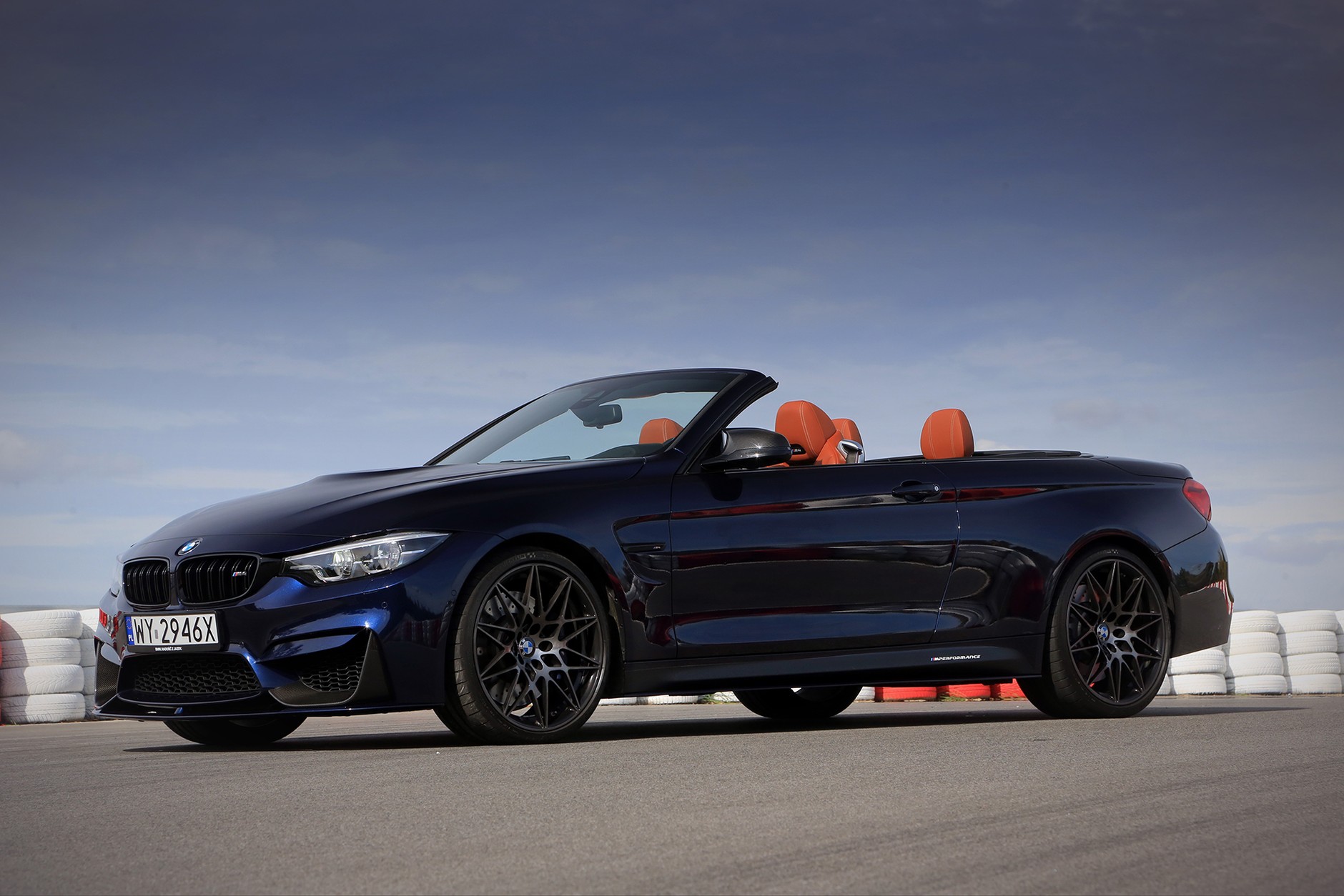 BMW M4 Cabrio M Performance - twardy zawodnik