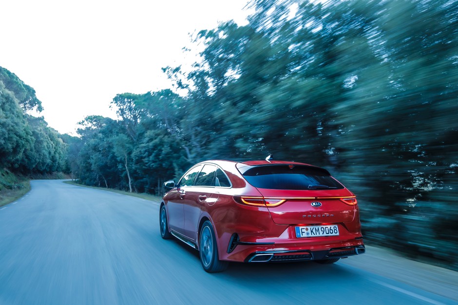 Kia Proceed