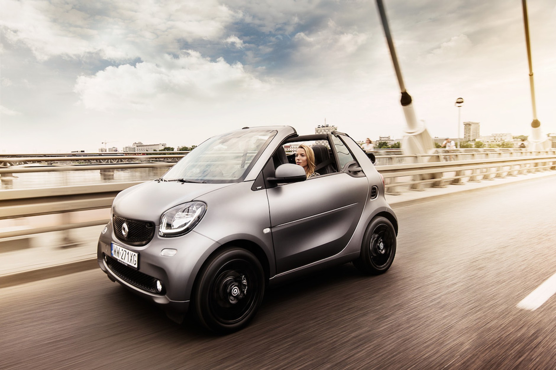Ewa Chodakowska w nowym Smarcie cabrio