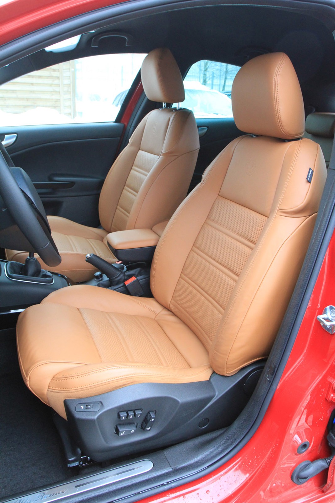 Alfa Romeo Giulietta z fabryczną instalacją LPG. Czy warto jeździć na gazie?