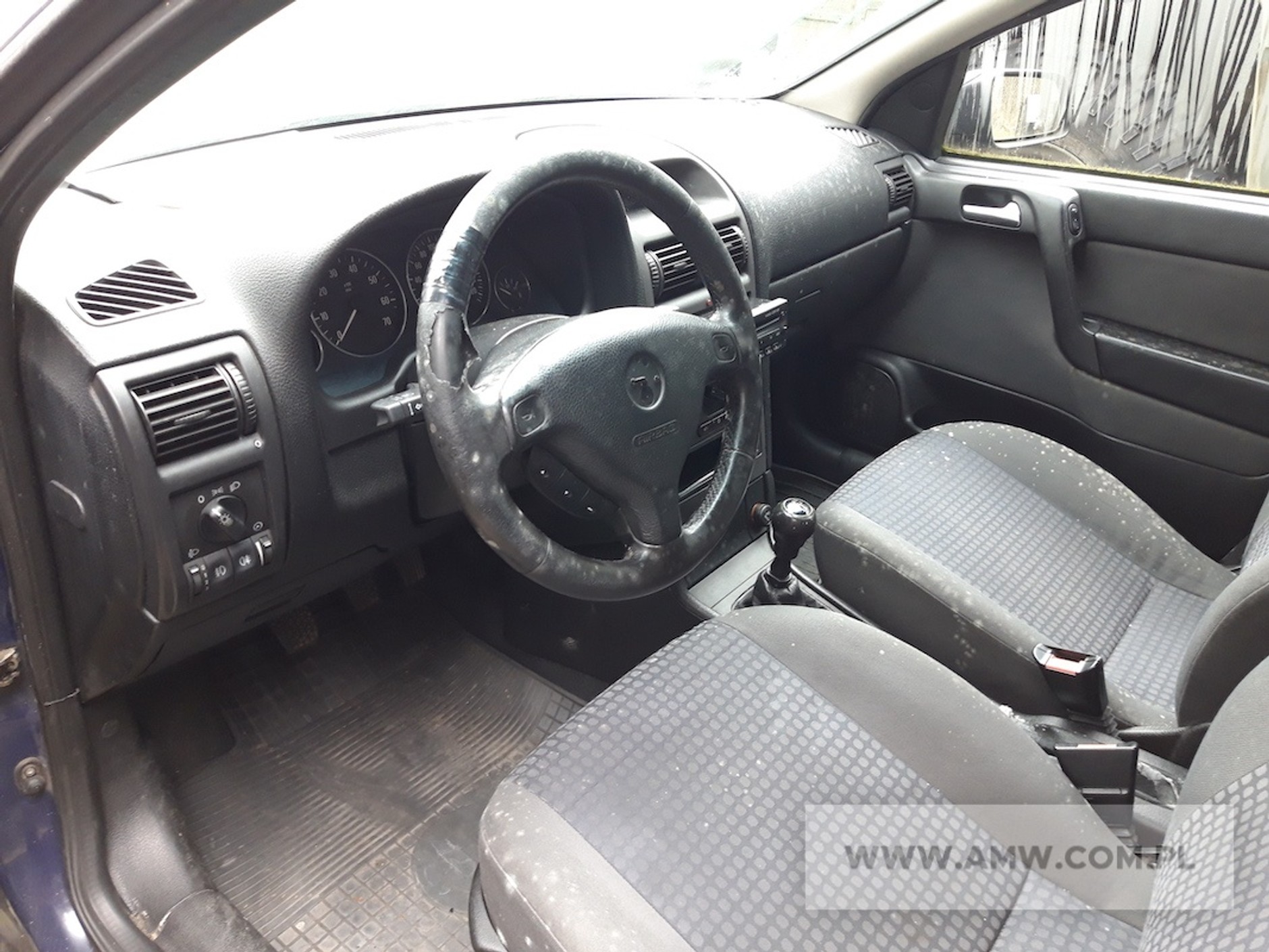 Samochód osobowy Opel Astra II 1.4: 2003 r.; 3 tys. zł