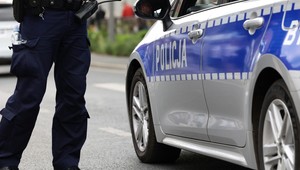 Tak próbował uciec przed policjantami. Uratowali mu życie