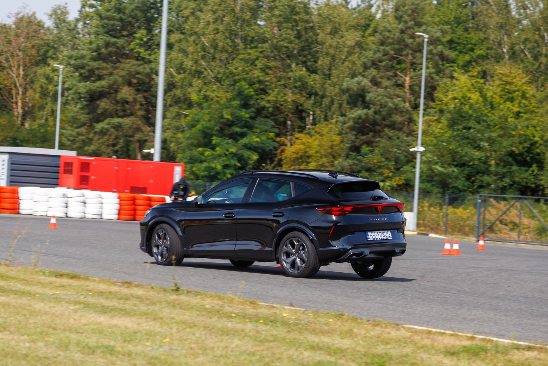 Cupra Formentor i Seat Ateca okazały się bezkonkurencyjne w swojej grupie