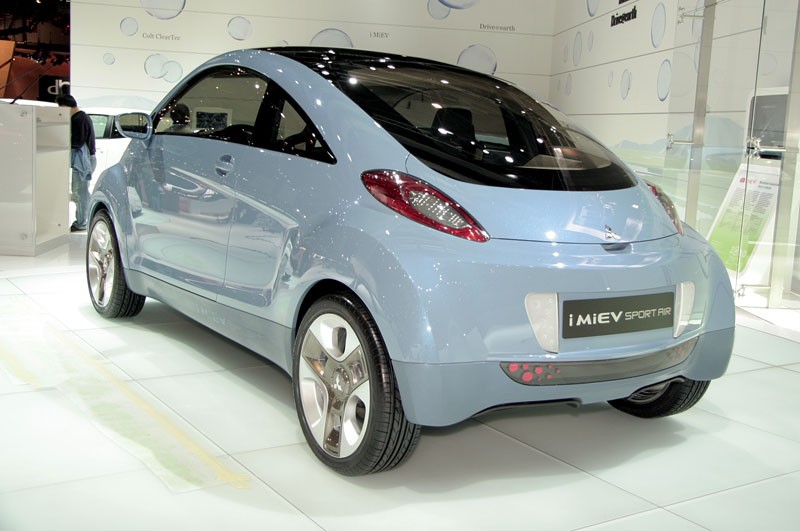 Genewa 2009: Mitsubishi pokazało concept car – kabriolet i MiEV SPORT AIR