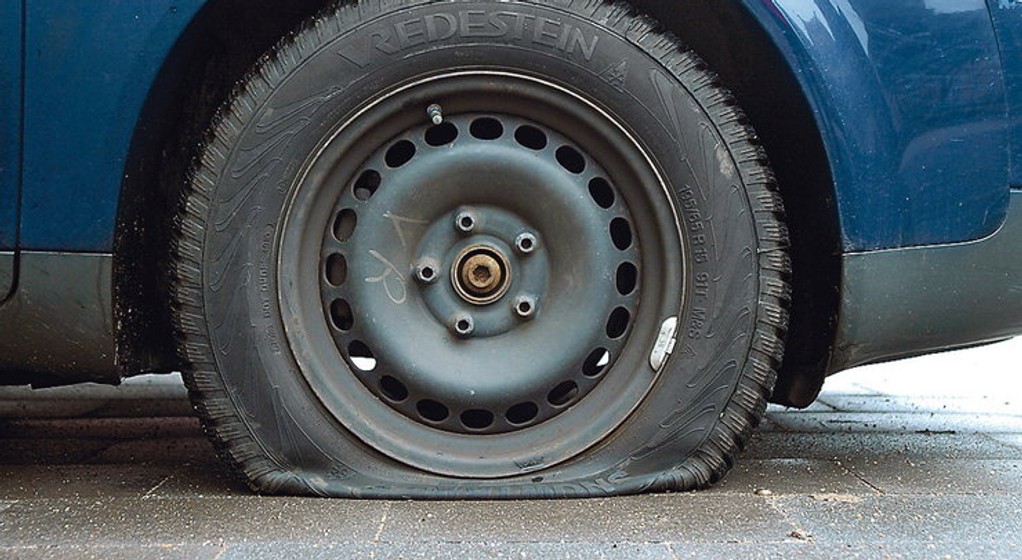 Uwaga na dziury w drodze