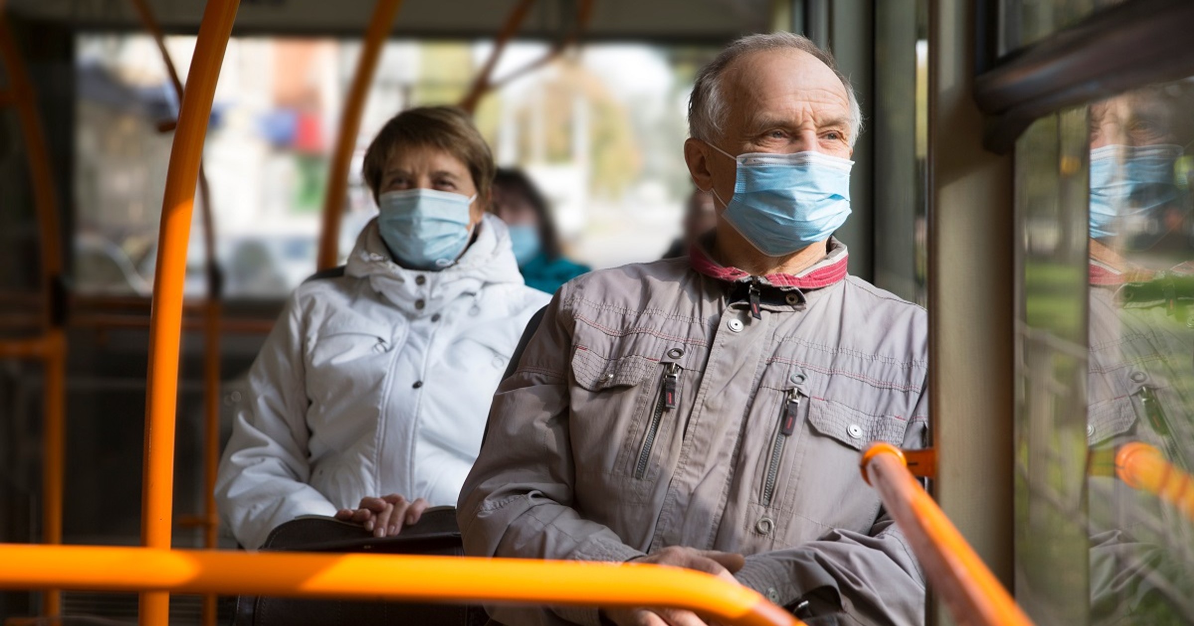 Nowe obostrzenia jednak nie dotyczą transportu zbiorowego