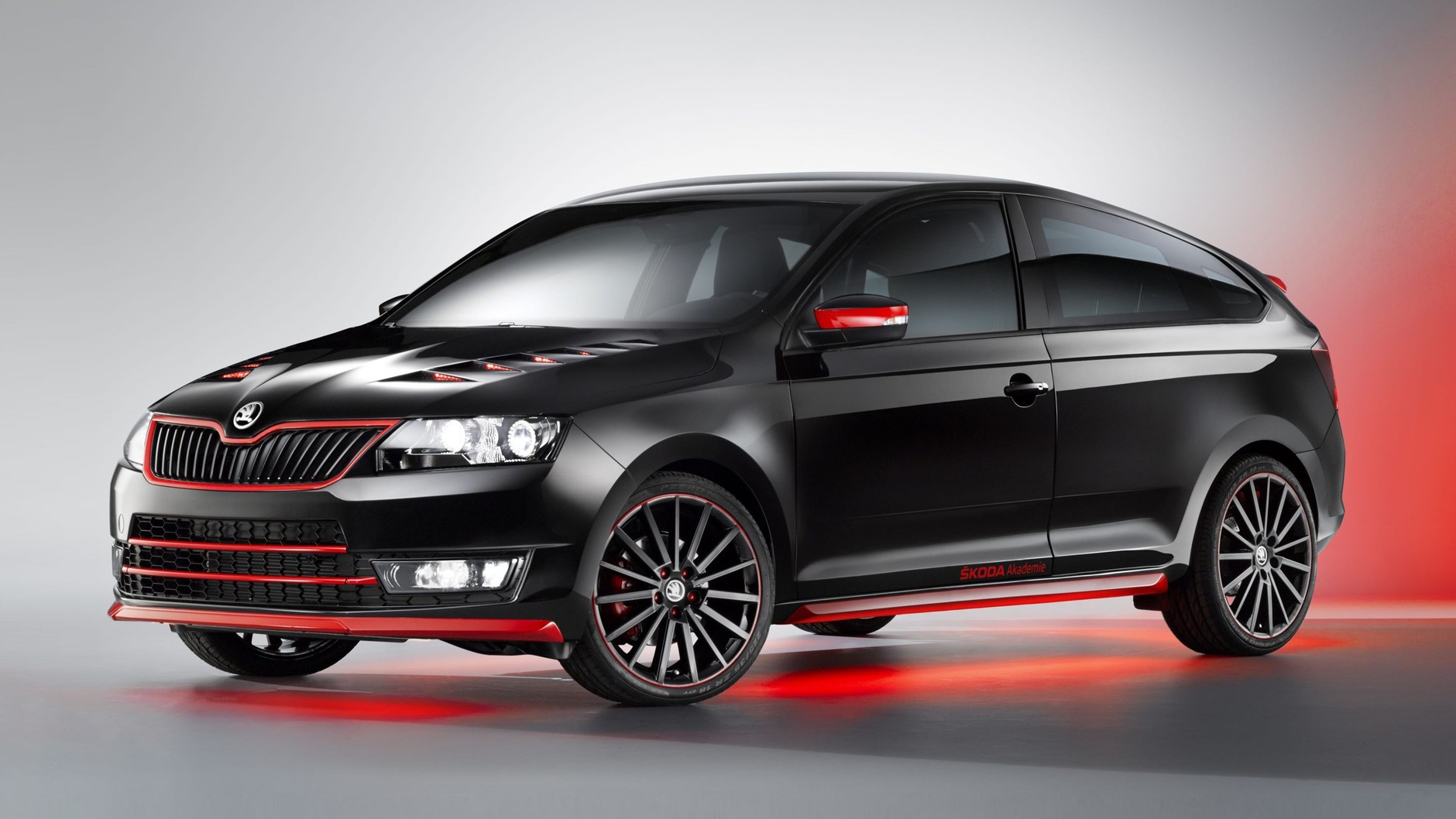 Skoda Atero (fastback na bazie Skody Rapid Spaceback; 2016 r.)