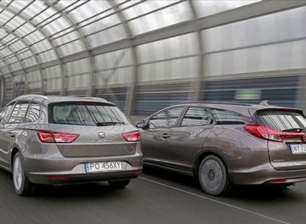 Porównanie Hondy Civic Tourer i Seata Leona ST