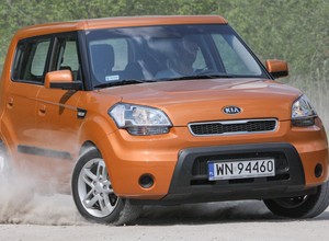Stylowo wygląda i rzadko irytuje - Kia Soul I