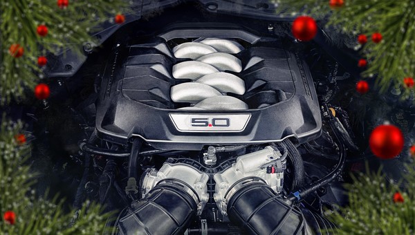Ford Mustang Dark Horse. 500 KM z wolnossącego silnika 5.0 V8