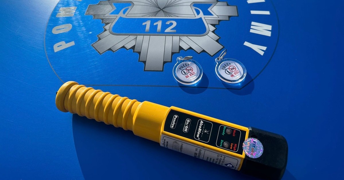 Obraz pochodzący z serwisu https://siemiatycze.policja.gov.pl/p12/aktualnosci/95498,Nietrzezwa-51-latka-za-kierownica-citroena.html