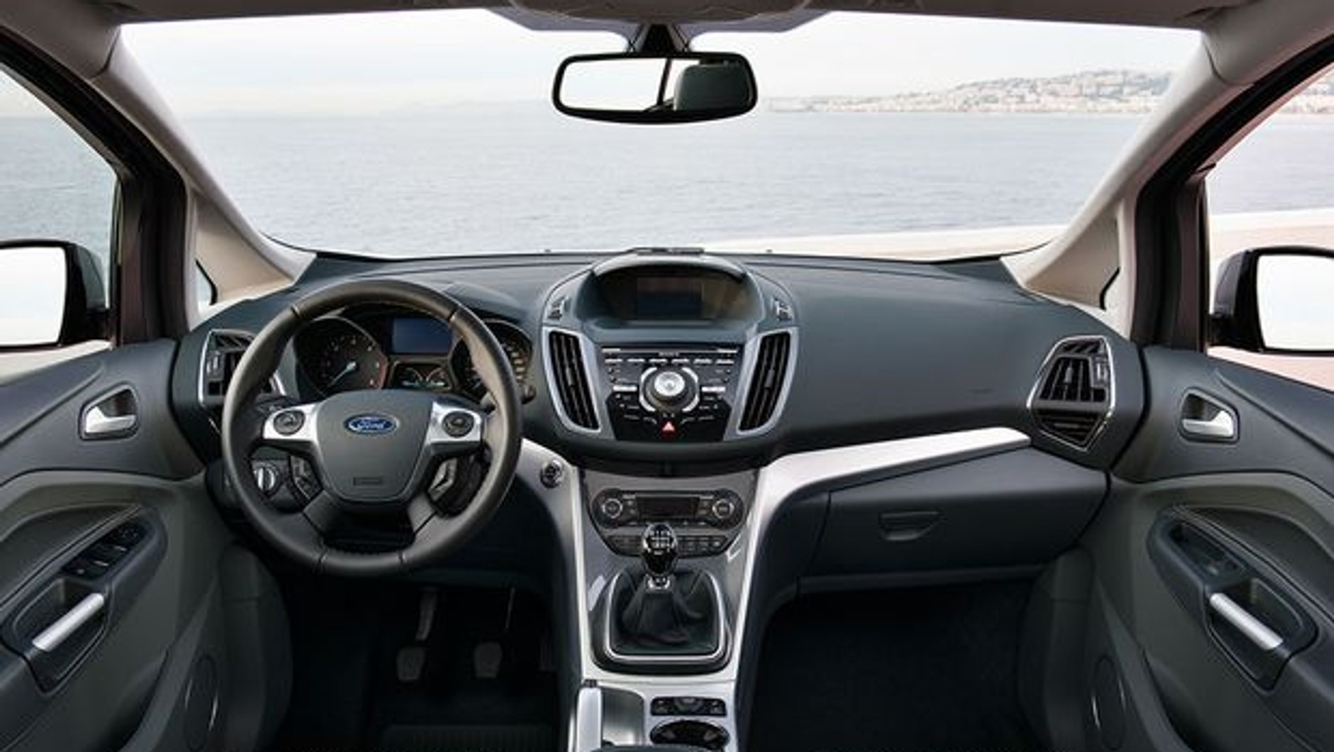 Do Polski wjeżdża Ford Grand C-Max