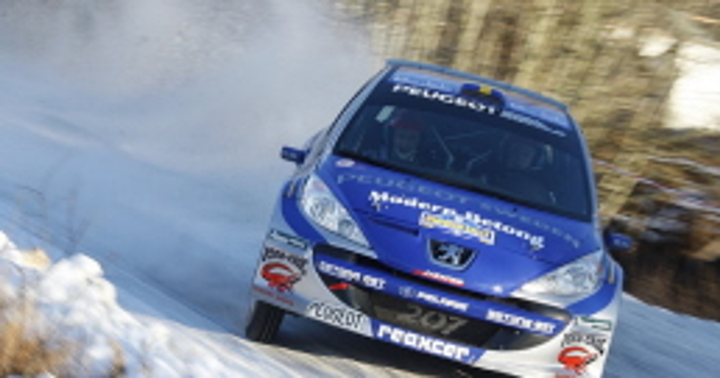 Rajd Szwecji 2008: Petter Solberg przed Jari - Mattim Latvalą (relacja z prologu)