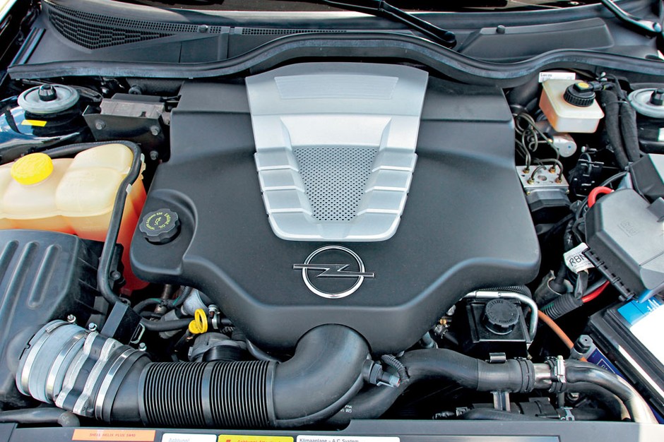 Opel Omega V8