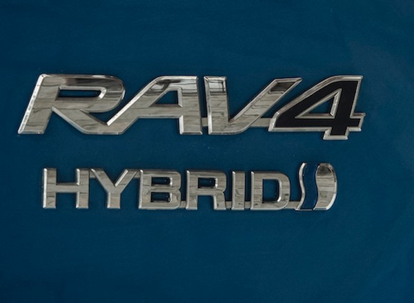 Hybrydowe Toyoty: 30 tys. na poskim rynku
