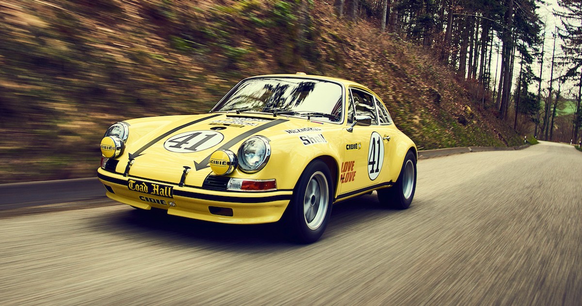Odrestaurowane Porsche 911 2.5 S/T