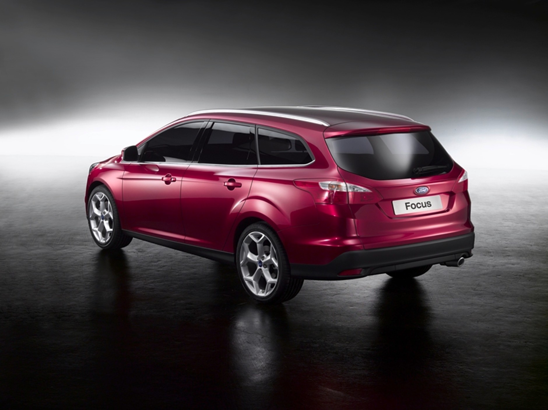 Ford Focus kombi – czy ktoś potrafi nazwać ten kolor?