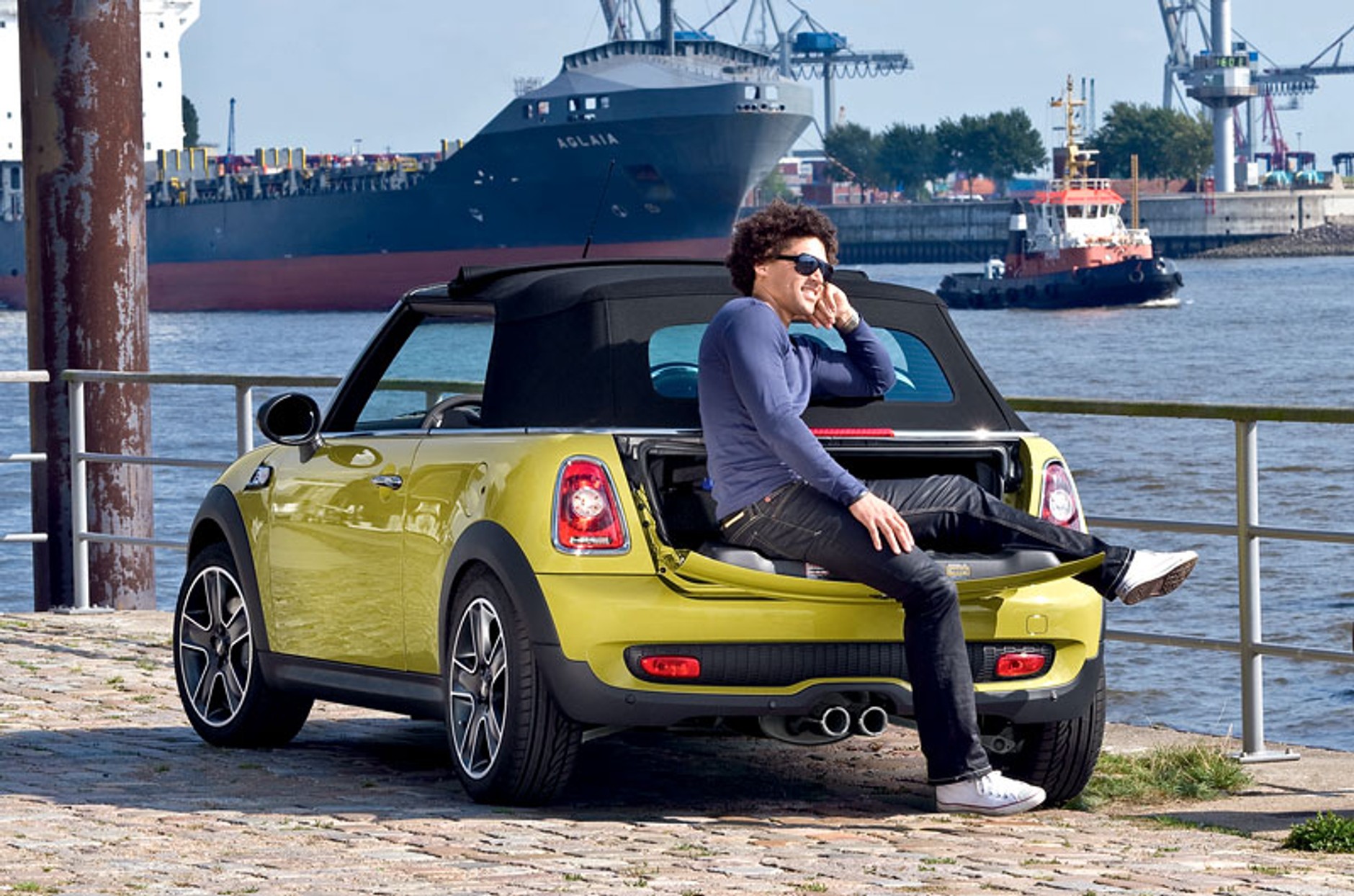 Detroit 2009: premiera światowa Mini Cabrio