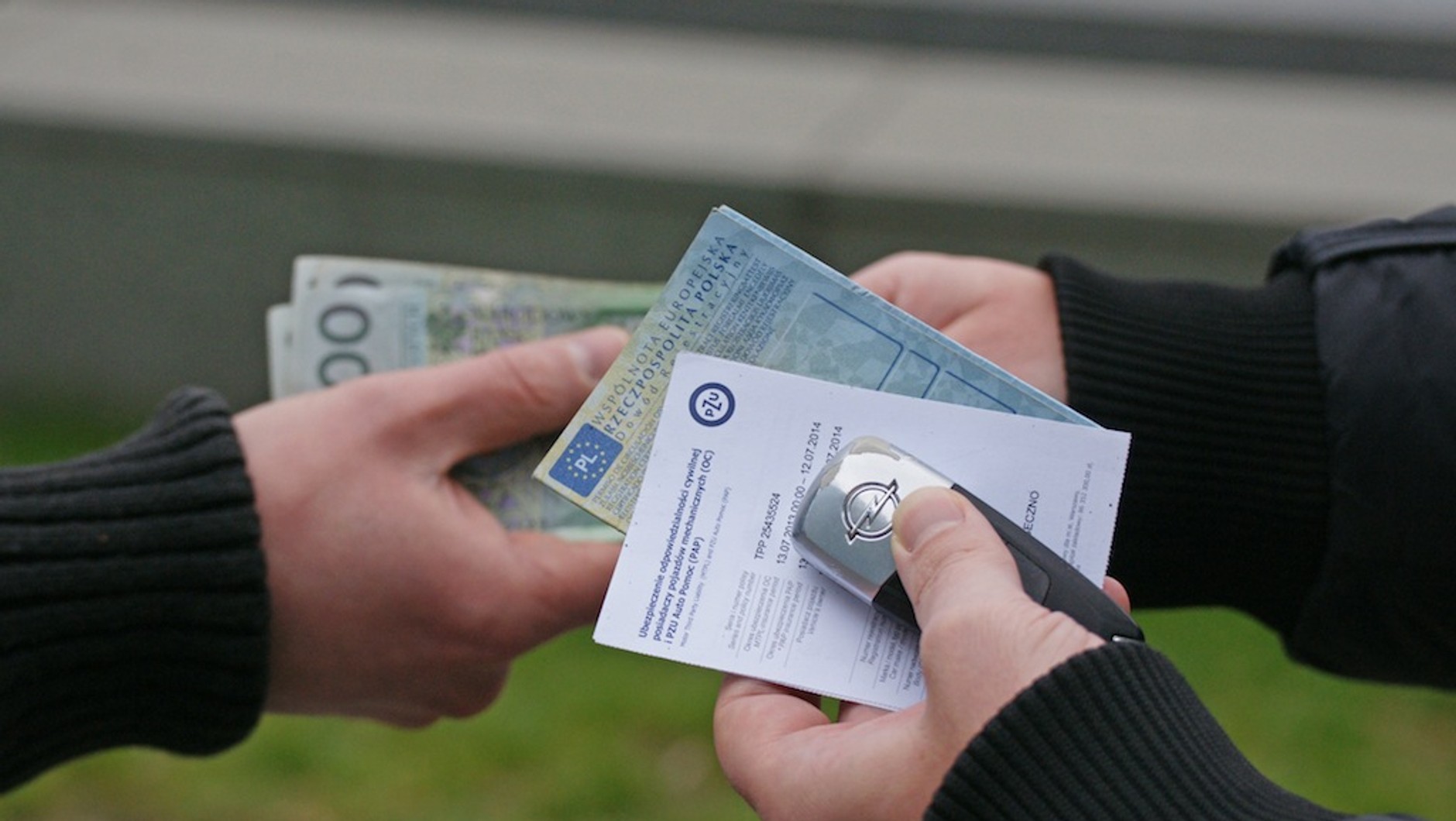 Niezłożenie deklaracji PCC-3 po zakupie auta może być kosztowne.