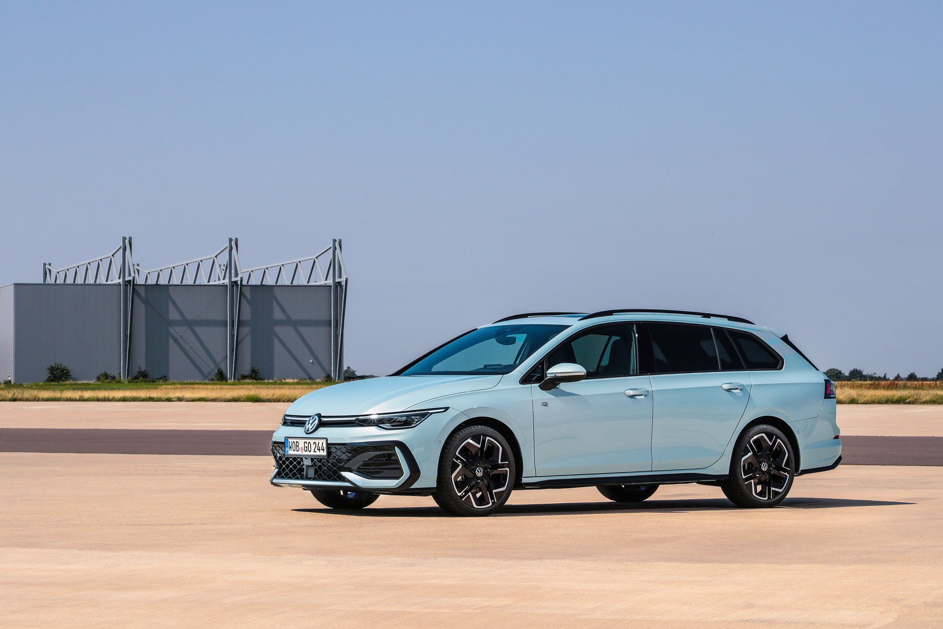 Volkswagen Golf Variant 8 R-line po liftingu