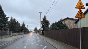 Linie na drodze - co oznaczają i co muszą robić kierowcy