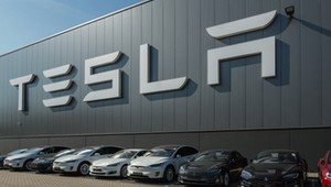 Tesla nie jest już liderem sprzedaży aut elektrycznych. Stało się to, co było do przewidzenia