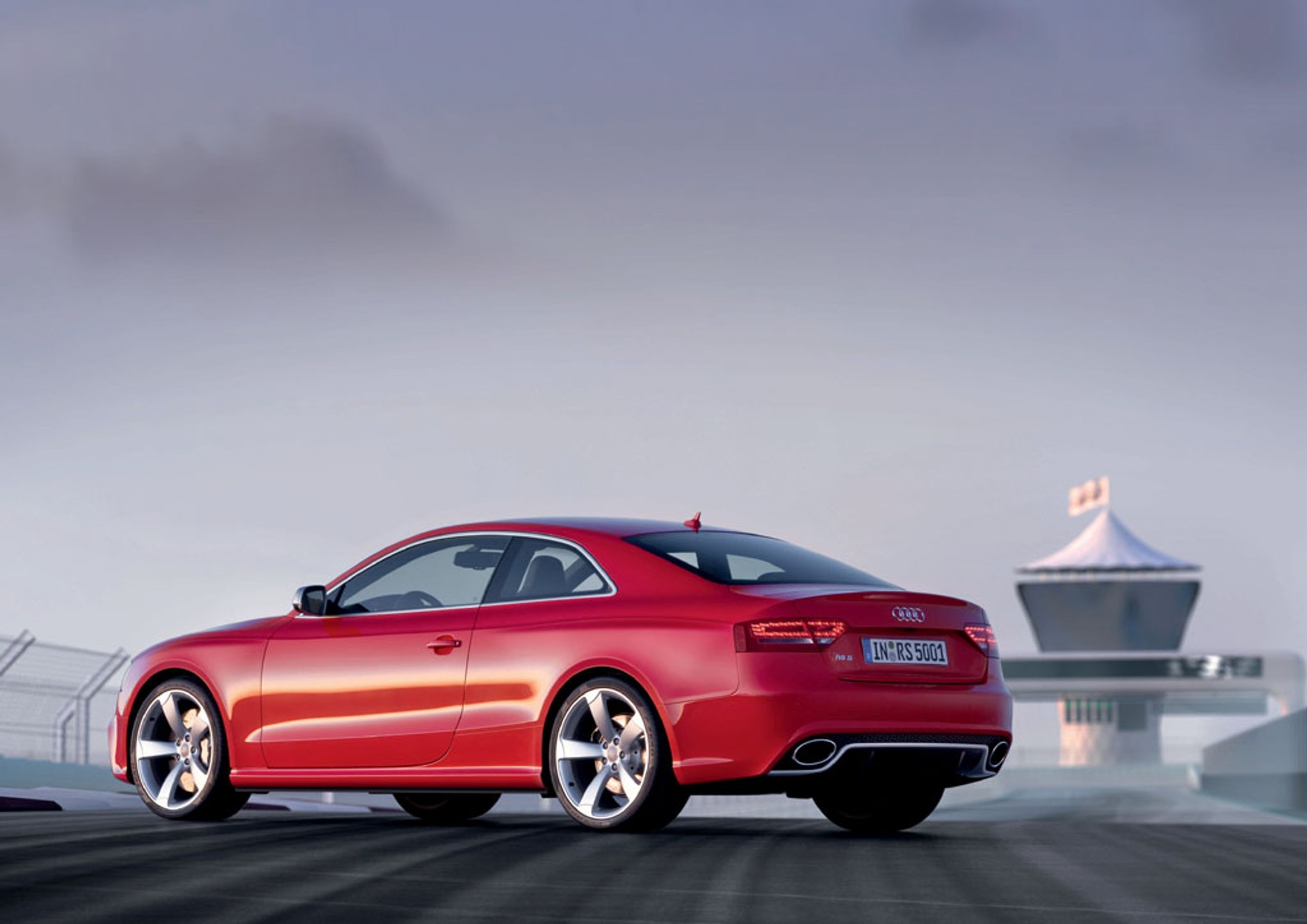 Audi RS5: Ekstremalnie mocna piątka