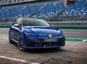 Volkswagen stworzył Golfa marzeń. Oto najnowszy Golf R, najmocniejszy w historii modelu