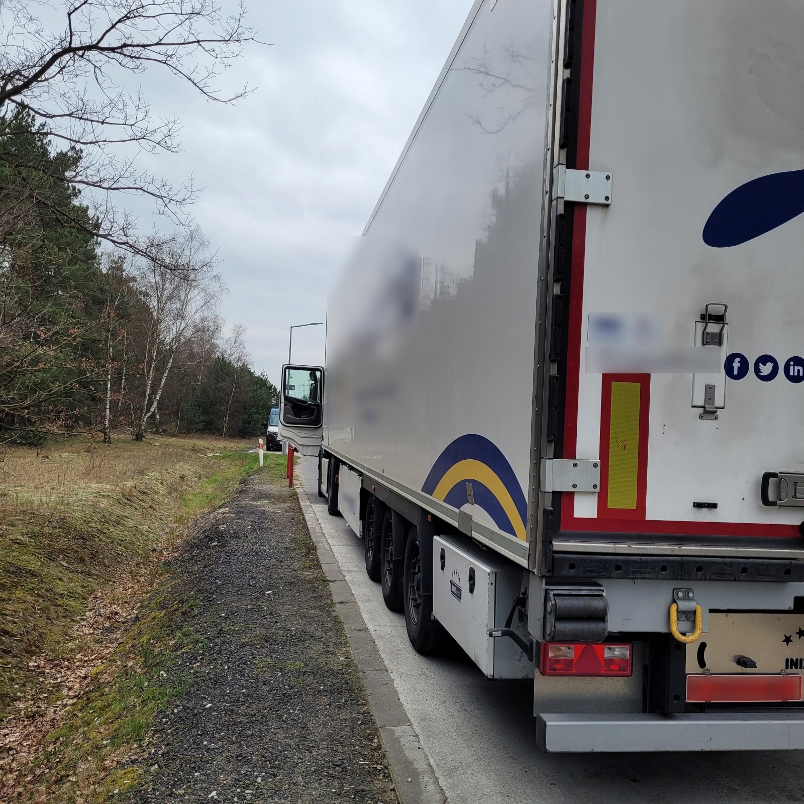 Kontrola ITD na parkingu na A2 przy PPO Gołuski