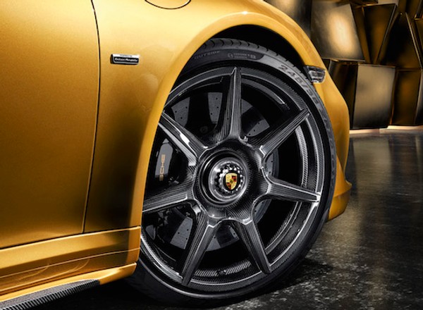 Porsche: karbonowe felgi 20-calowe za 78 tys. zł
