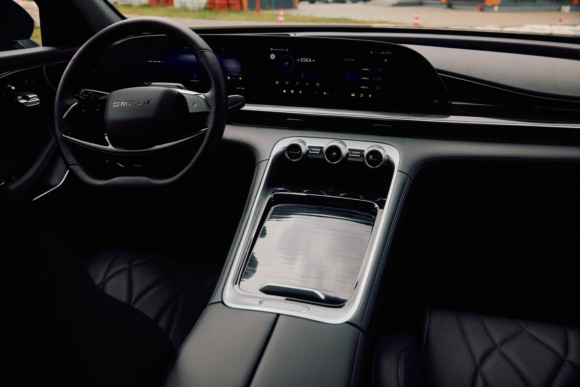 Omoda 9 Super Hybrid. Pierwsza jazda w Polsce