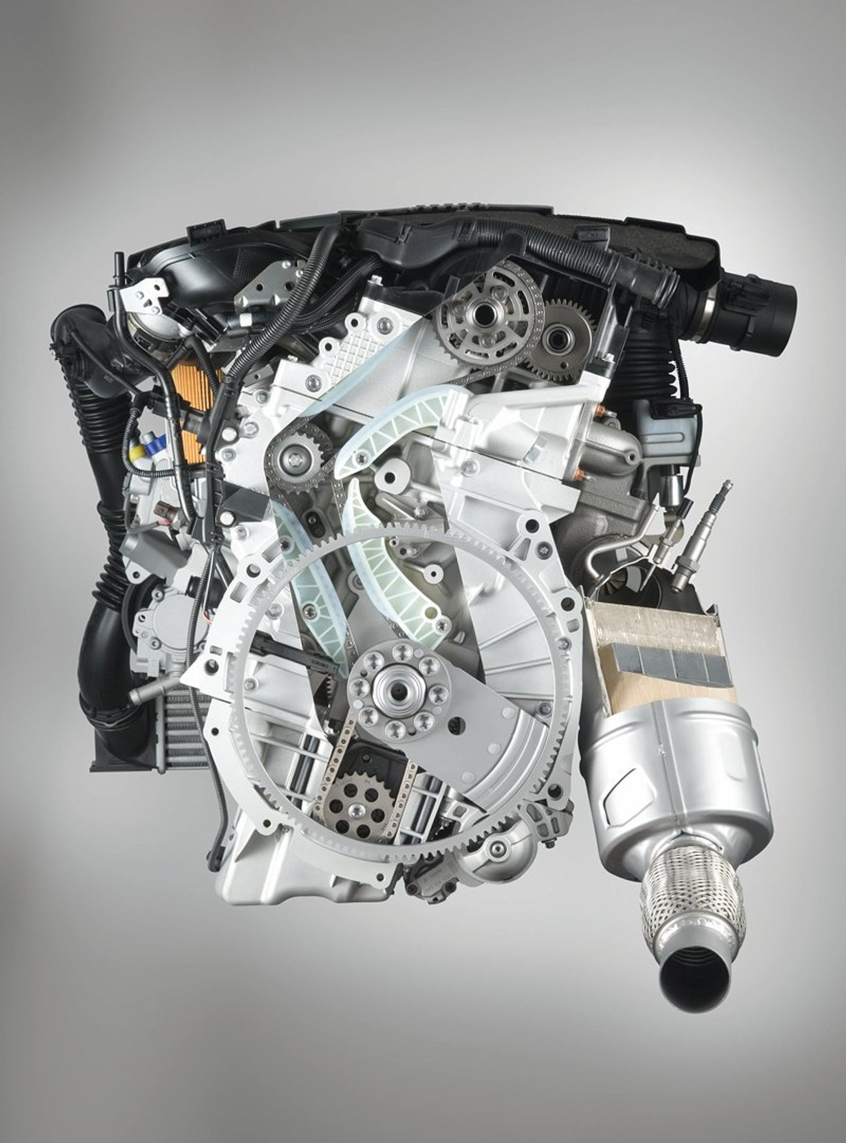 Nowe silniki BMW (cz. I): nowa generacja 4-cylindrowych diesli, również jako TwinTurbo