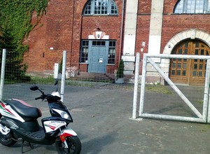 Jak podróżuje się skuterem za 4250 zł?