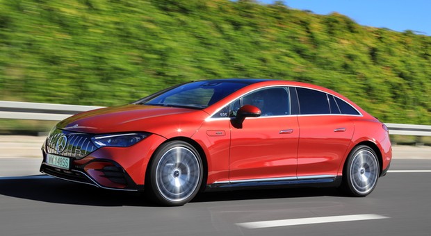 Czy jest lepszy od spalinowego odpowiednika? Sprawdzamy Mercedesa AMG EQE 43 4MATIC