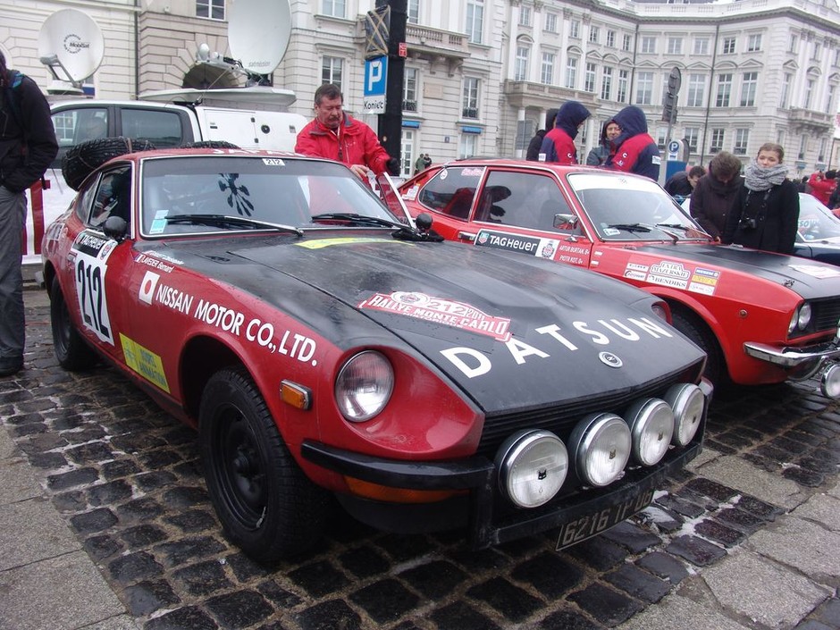 Rajd Monte-Carlo Historique 2011: wystartowali z Warszawy, pokonają 4100 km