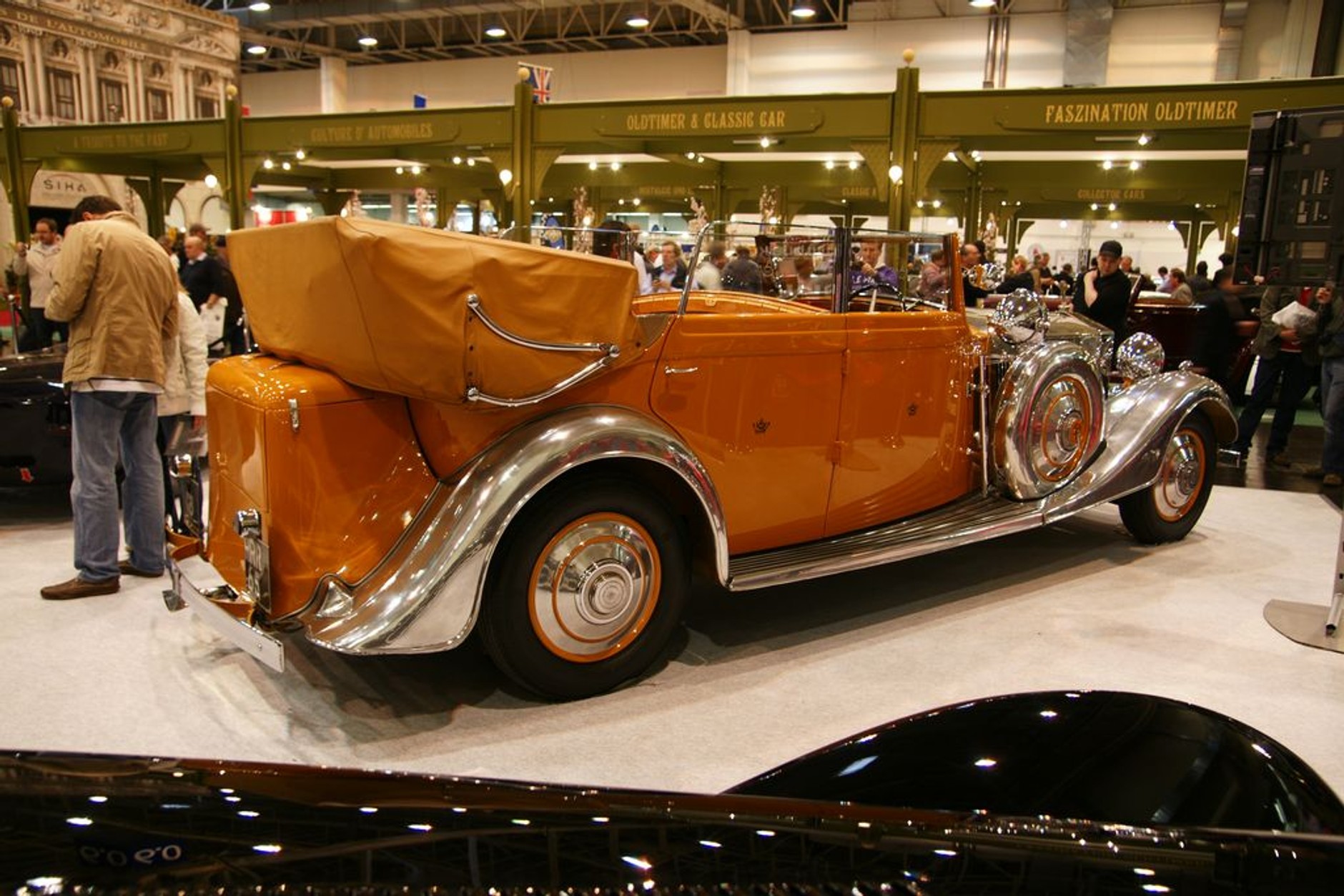 Techno Classica Essen 2010: targi rekordów - zaprzeczenie kryzysu w motoryzacji (galeria)