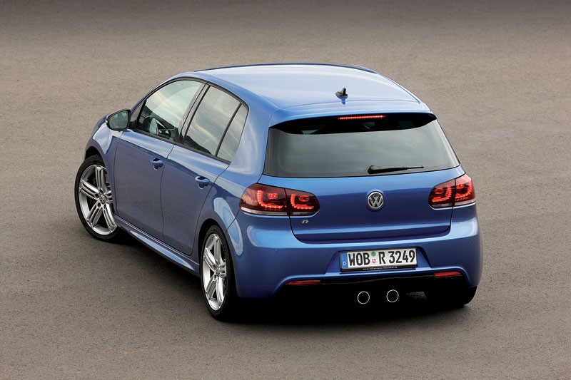 Volkswagen Golf R: rozpoczęto sprzedaż w Niemczech za 36.400 Euro
