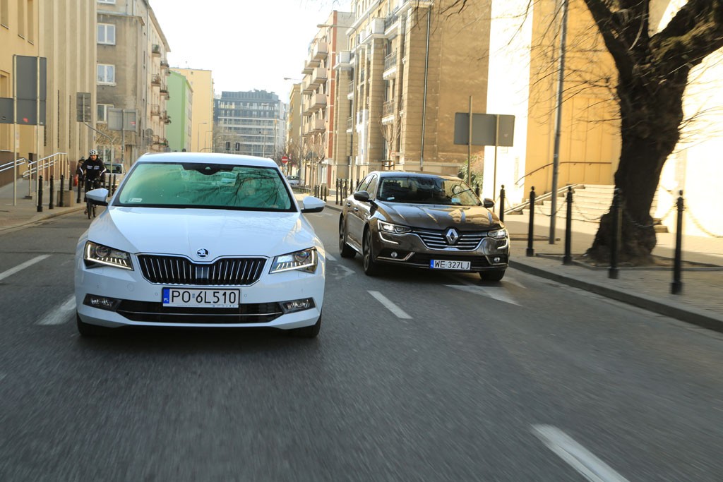 Renault Talisman kontra Skoda Superb - z ambicjami do klasy premium