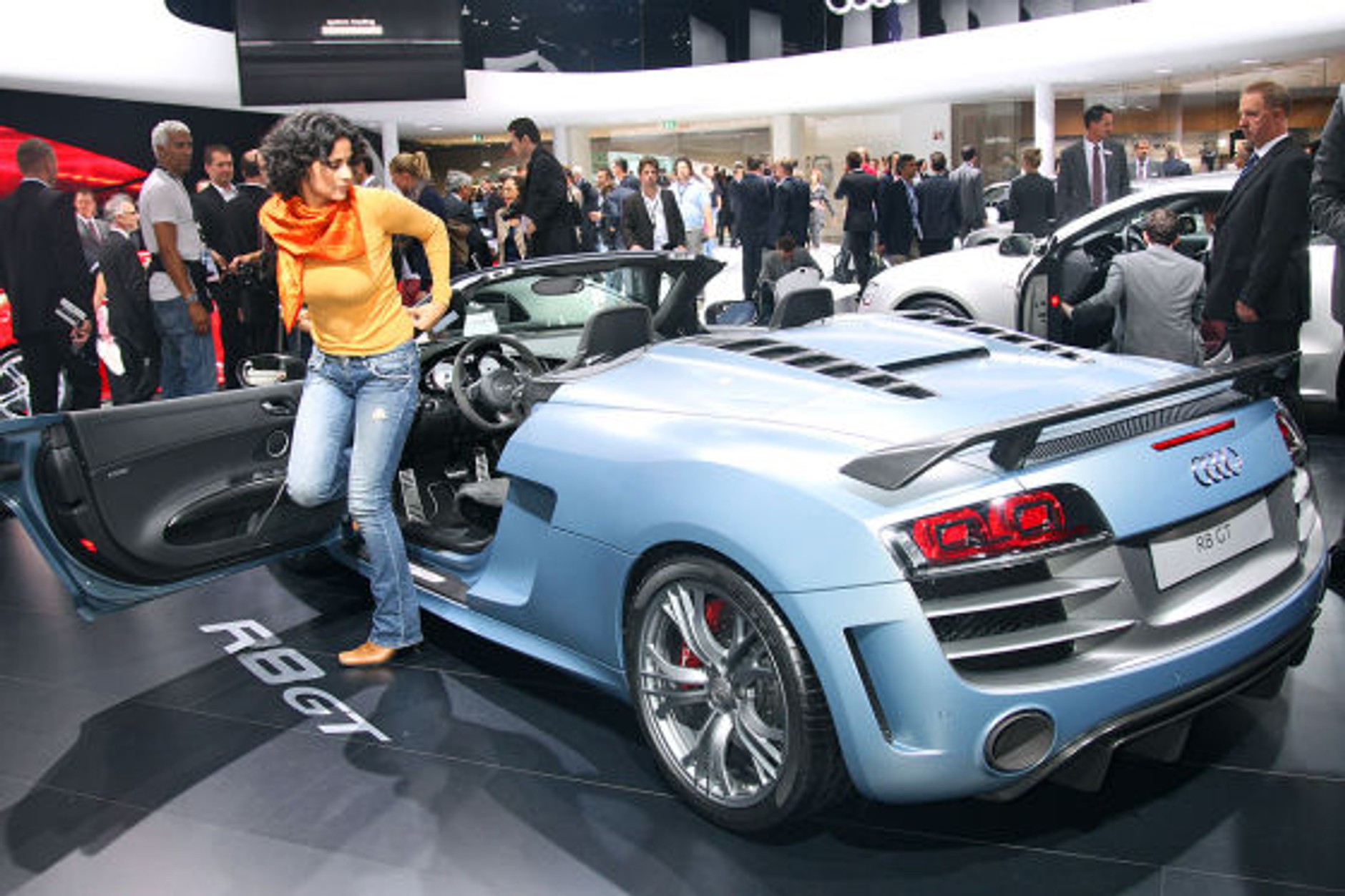 Najładniejsze dziewczyny Salonu Samochodowego Frankfurt 2011