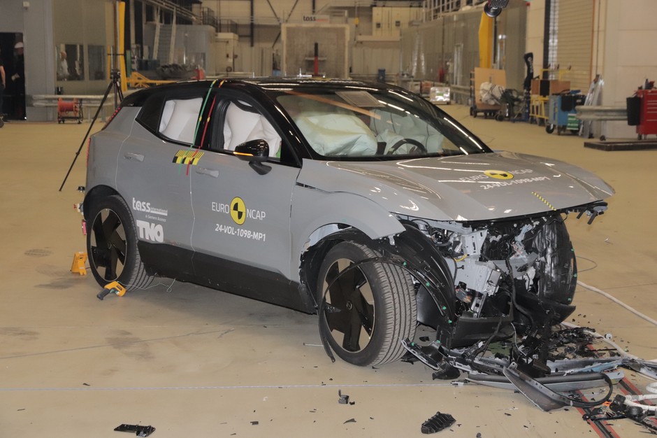Volvo EX30 po teście zderzeniowym EuroNCAP