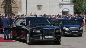 Które limuzyny są lepsze? Trumpa czy Putina?