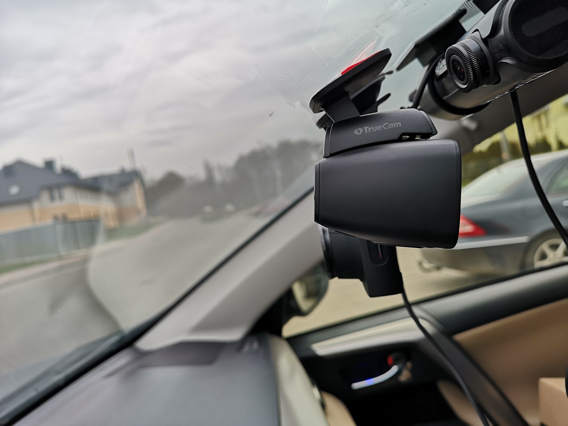 Test kamer samochodowych