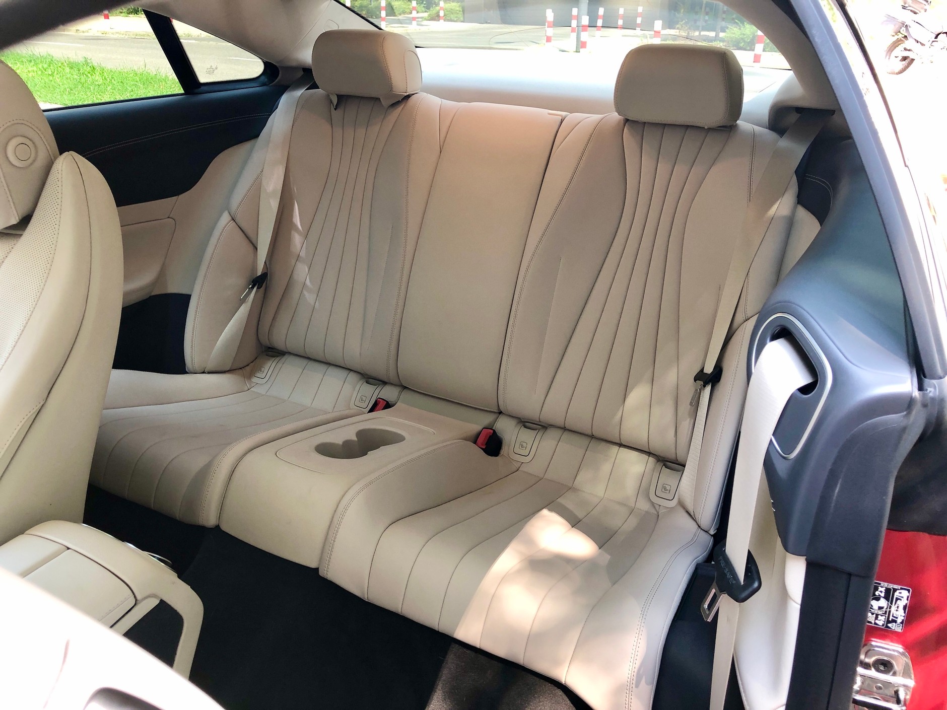 Mercedes E 300 Coupe