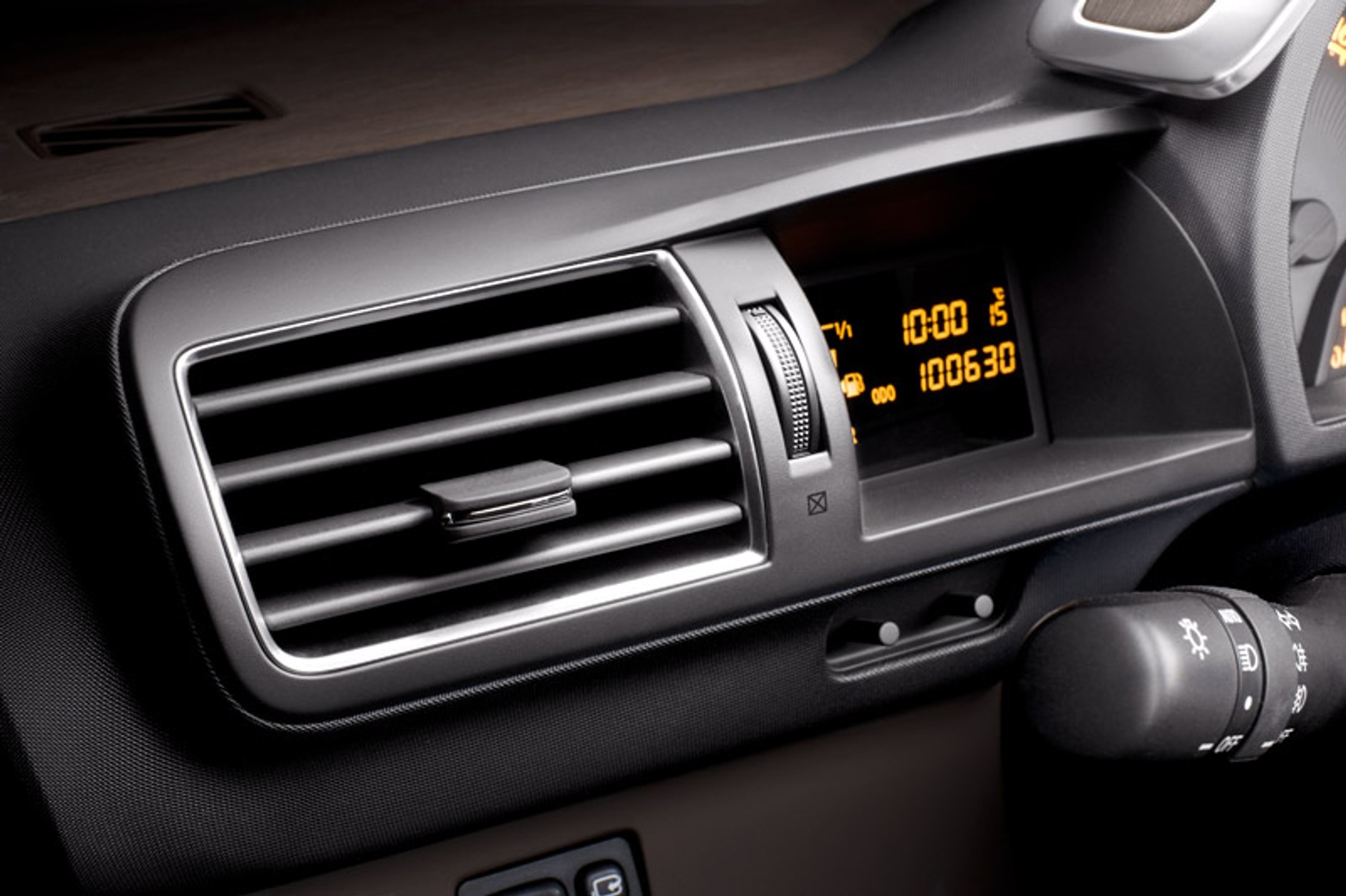 Genewa 2008: Toyota iQ w wersji seryjnej, w sprzedaży jeszcze w tym roku